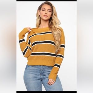 Fashion Nova scoop neck sweater in mustard size large